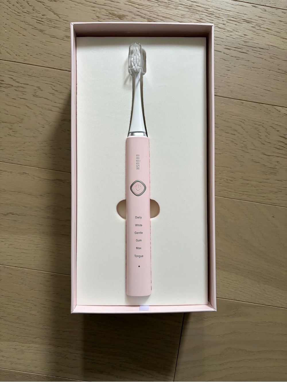 NWT BRUUSH ORAL CARE INC/Jilly Box: BRUUSH ELECTRIC TOOTHBRUSH KIT - Picture 3 of 12